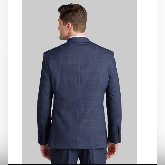 Jos A Bank Traveler Collection Tailored Fit Plaid Suit - Picture 2 of 12